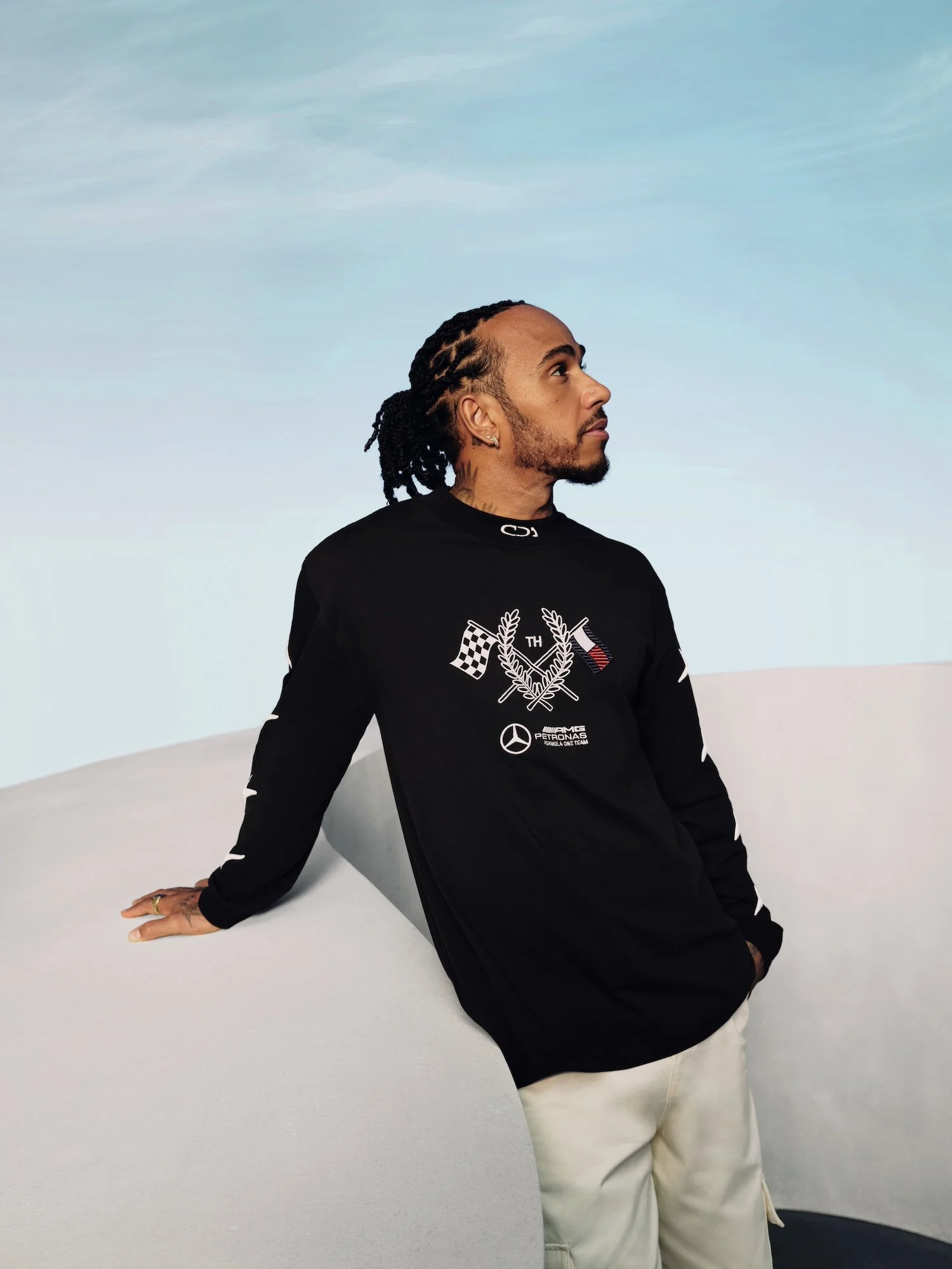 TOMMY HILFIGER X MERCEDES FORMULA 1 X CLARENCE RUTH 