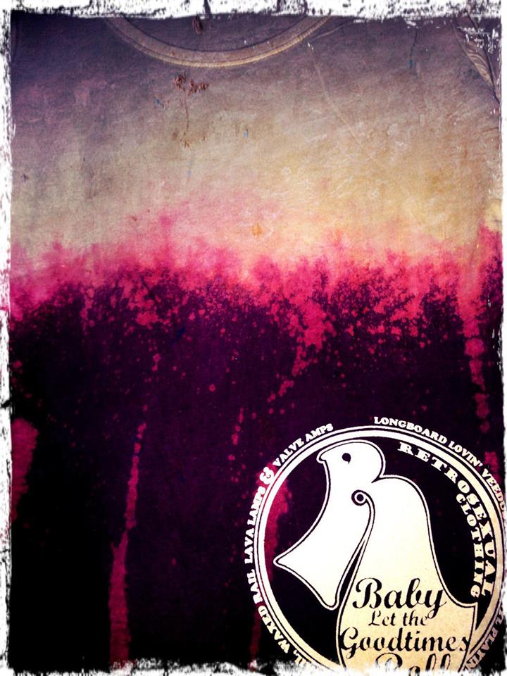  The Dip Dye Tee (white/Maroon) One colour screen print
