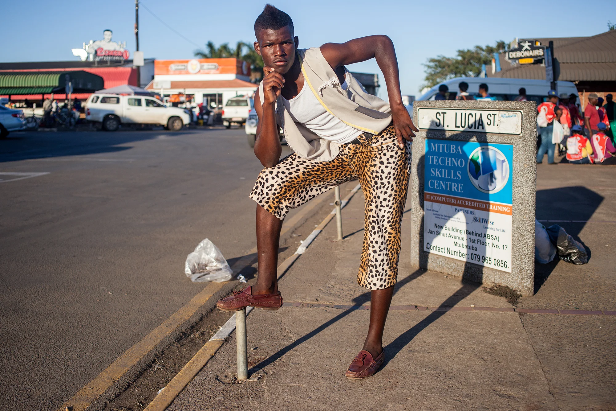 Maskhandi Musician in St' lucia.jpg