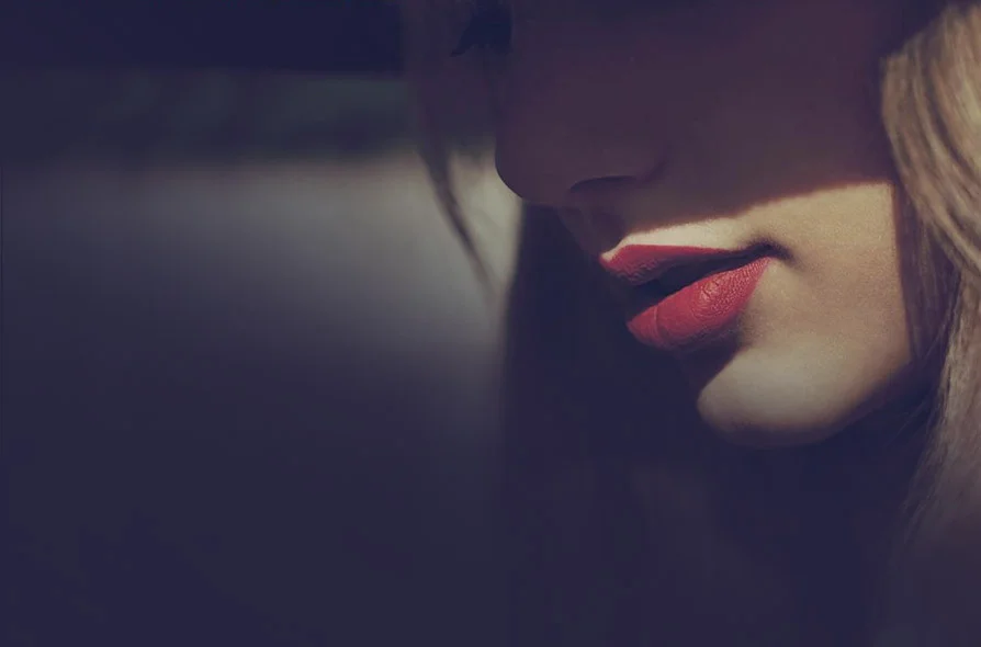 TaylorSwift-22-Contest-Archive.jpg