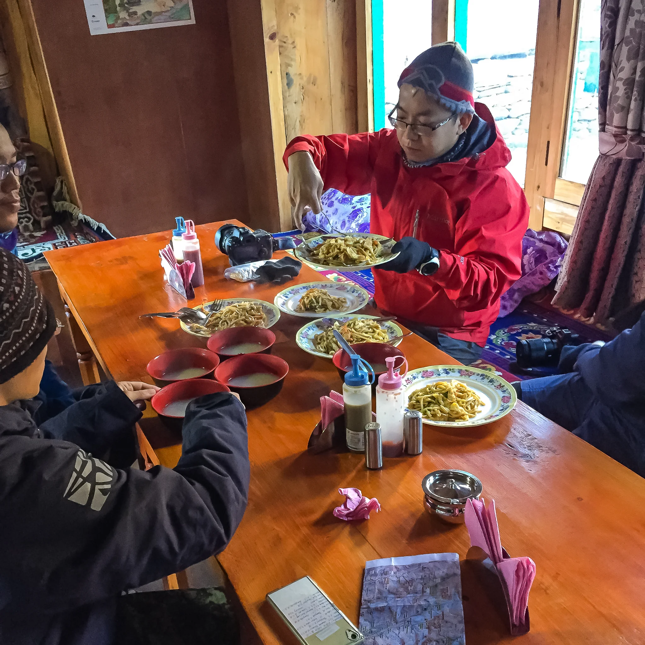 EverestTrekPart3_014_001.jpg