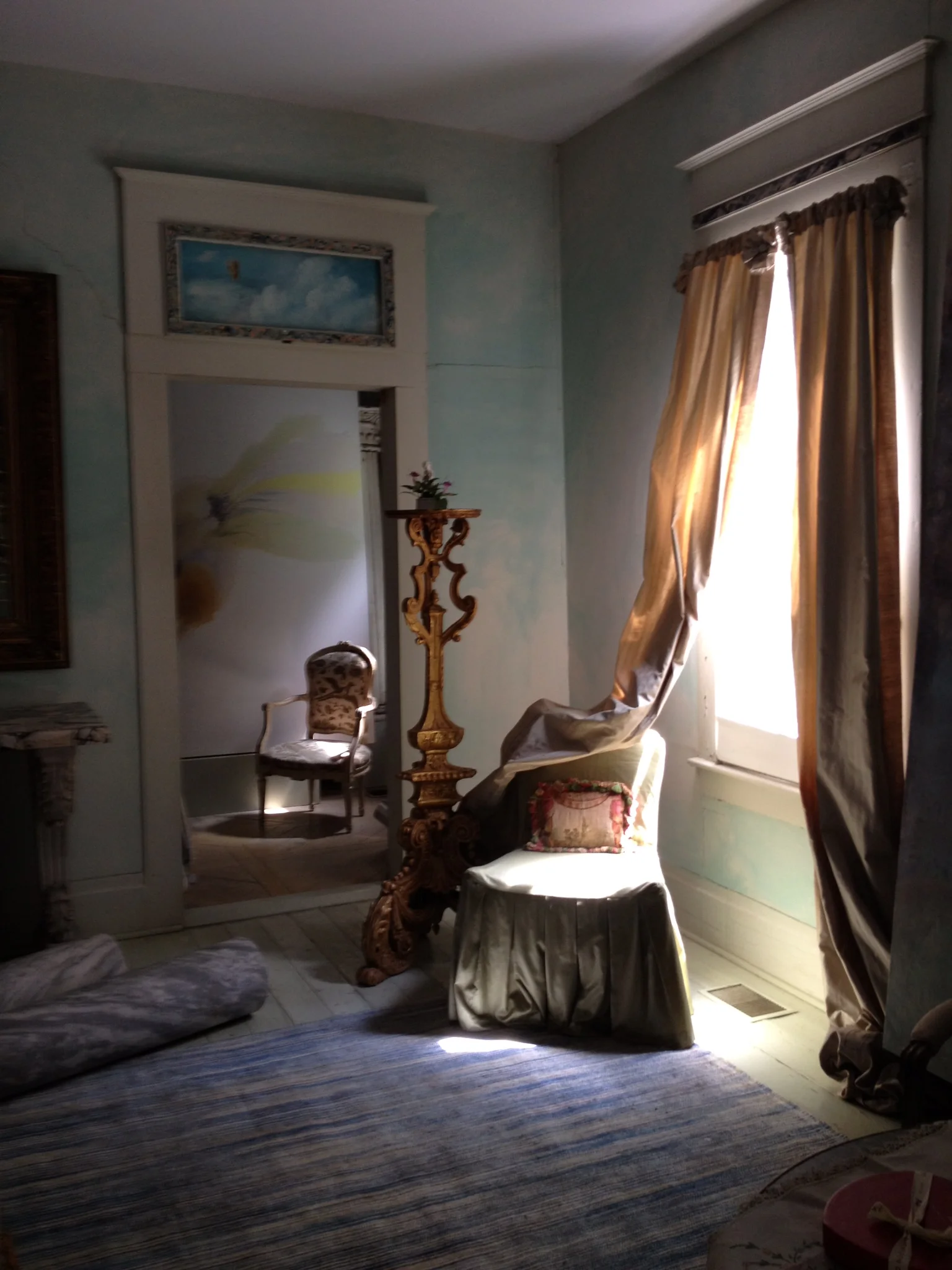  Harmonium, "Here and There"  Photography: Salle W. Vaughn 