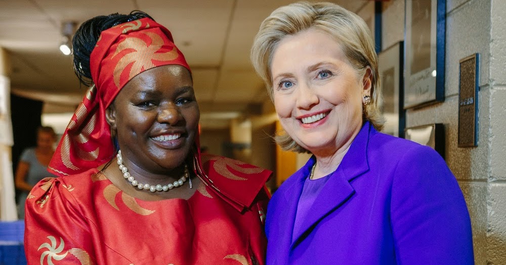 Dr. Victoria Kisyombe receiving the Vital Voices Global Leadership Award in Economic Empowerment from former US First Lady, Secretary of State and Presidential Candidate Hillary Rodham Clinton.