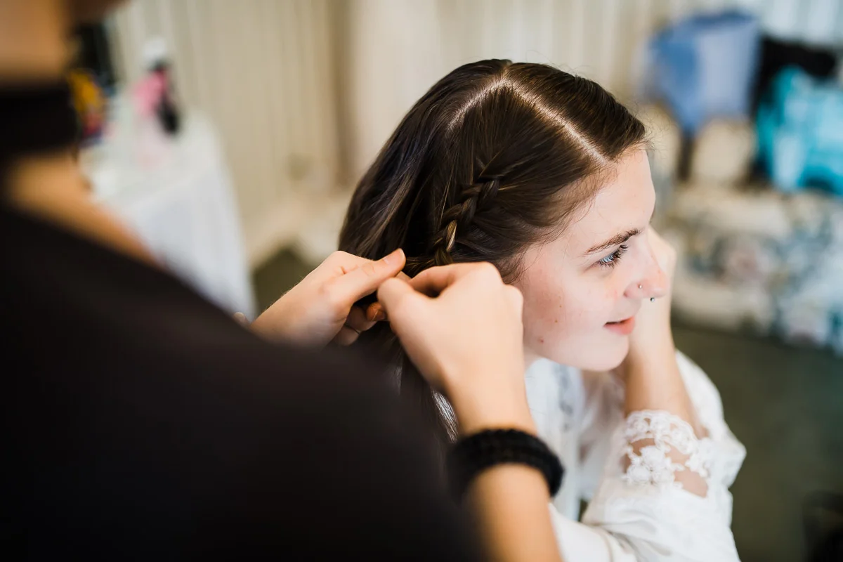 WEDDING 024JackieChrisGettingReady_22.JPG