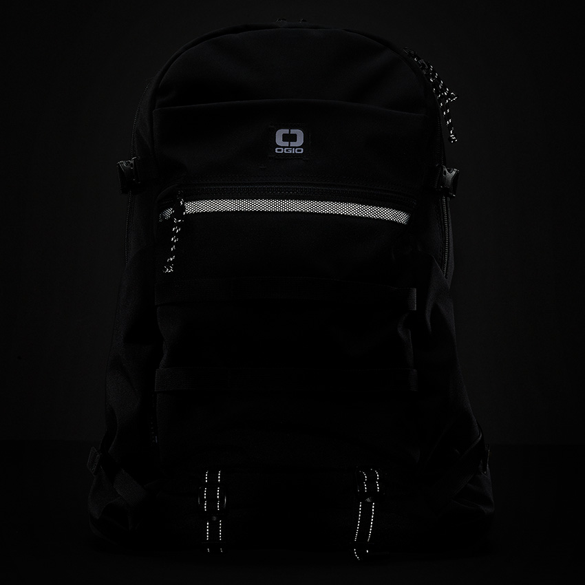 Ogio-convoy-320-backpack-review-04.jpg