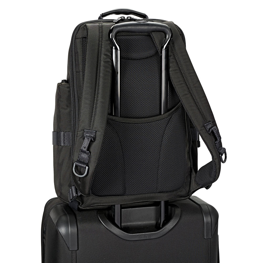 tumi-sheppard-brief-backpack-03.jpg