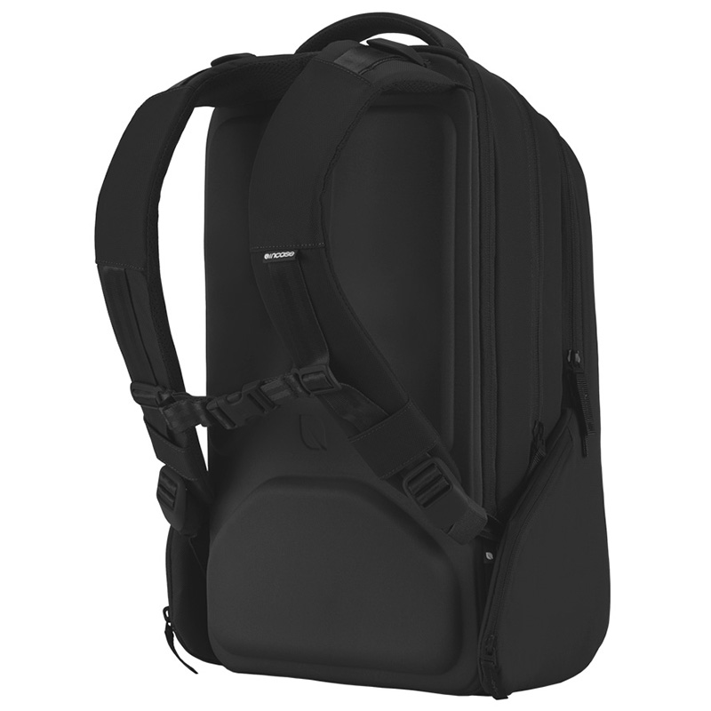incase-icon-laptop-backpack-03.jpg