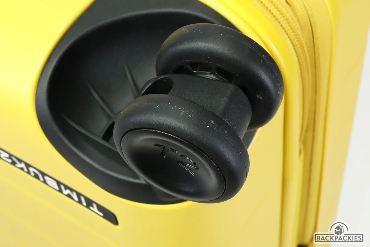 Timbuk2 FreeStyle dual spinner wheels close-up showing rubber wheel construction