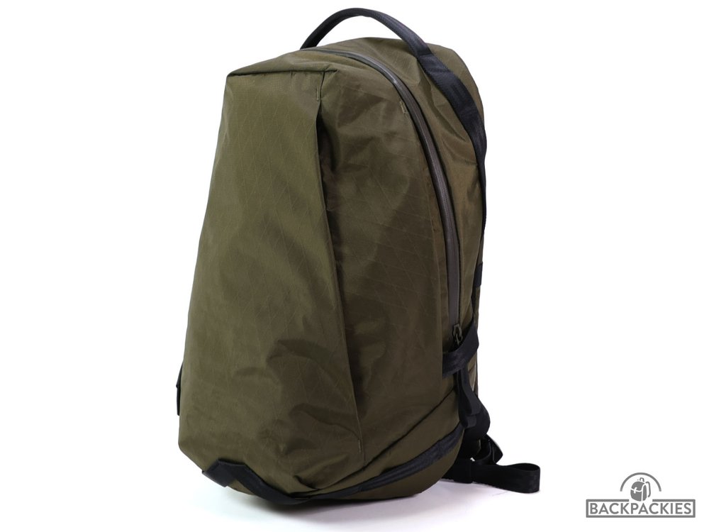 Able Carry Daily Plus Backpack Review | Backpackies