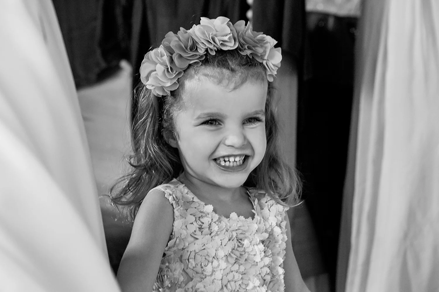 GirlsGettingReady-385_rt.jpg