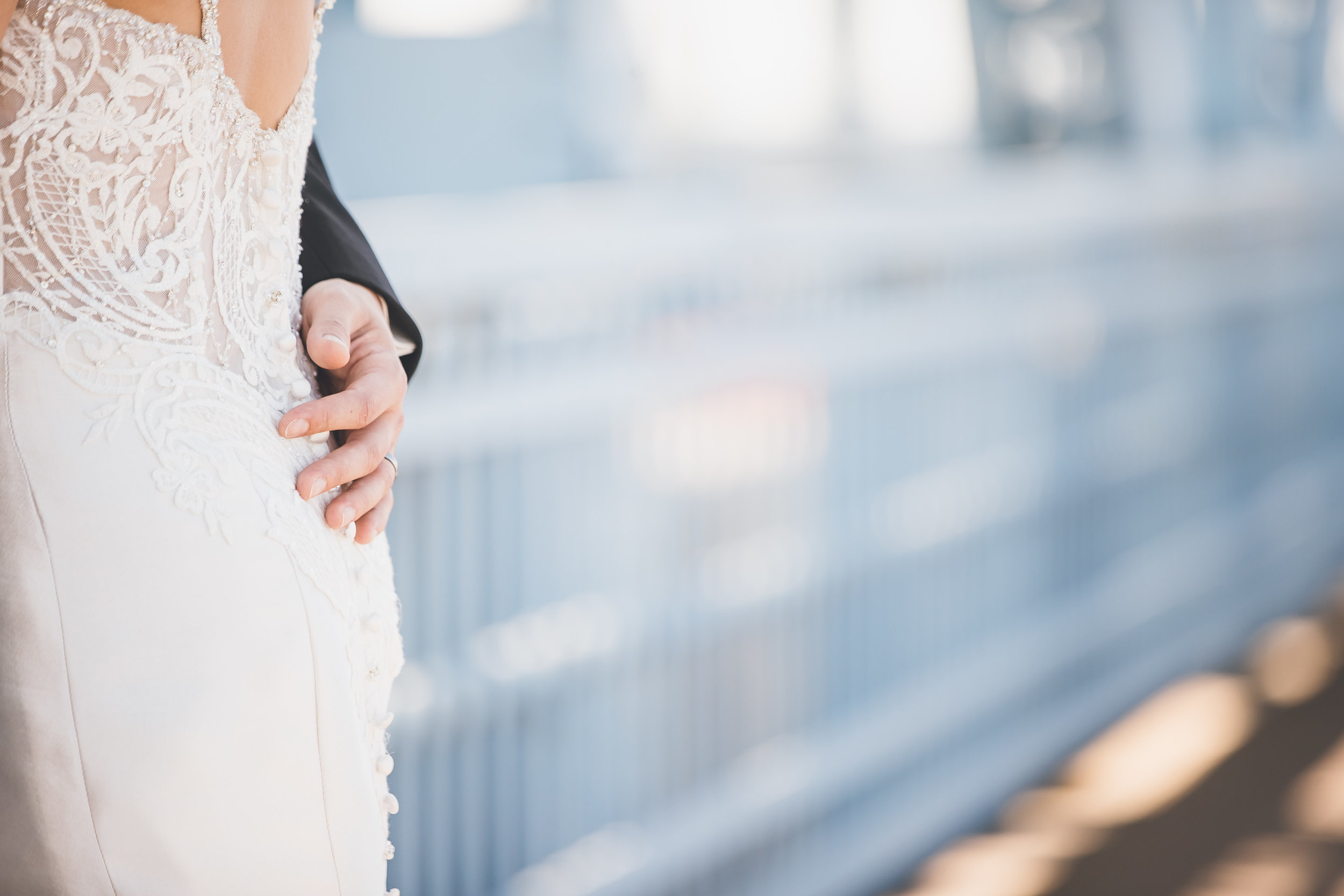 La Crosse, WI Wedding Photographers. La Crosse Bridge. Waterfront Wedding. cathedral wedding.