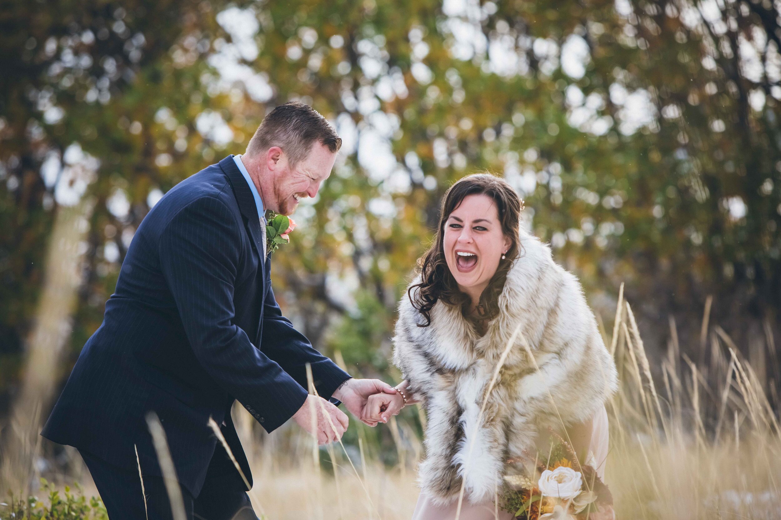 Garden of the Gods Elopement Photography. Small Wedding in Colorado Springs. Pandemic Elopements. Elopement Photographer Near Me. Winter Garden of the Gods Wedding. 