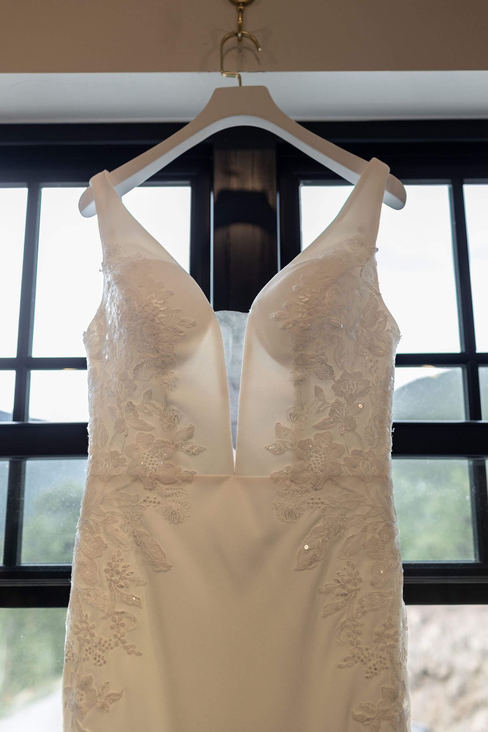 wedding dress idaho springs