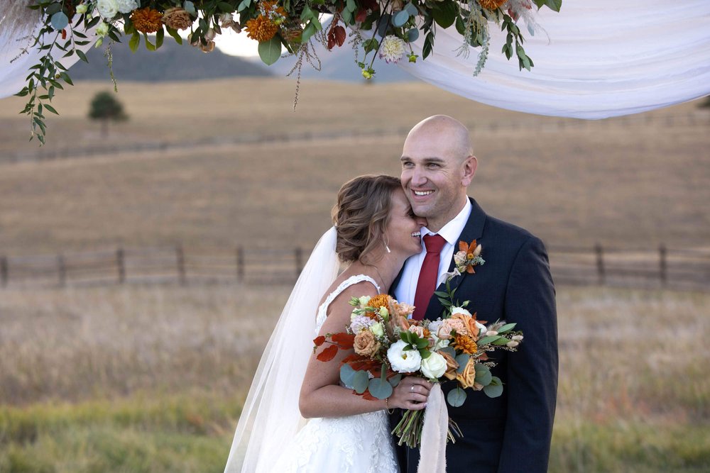 Bride and Groom outdoor ceremony at Spruce Mountain Ranch