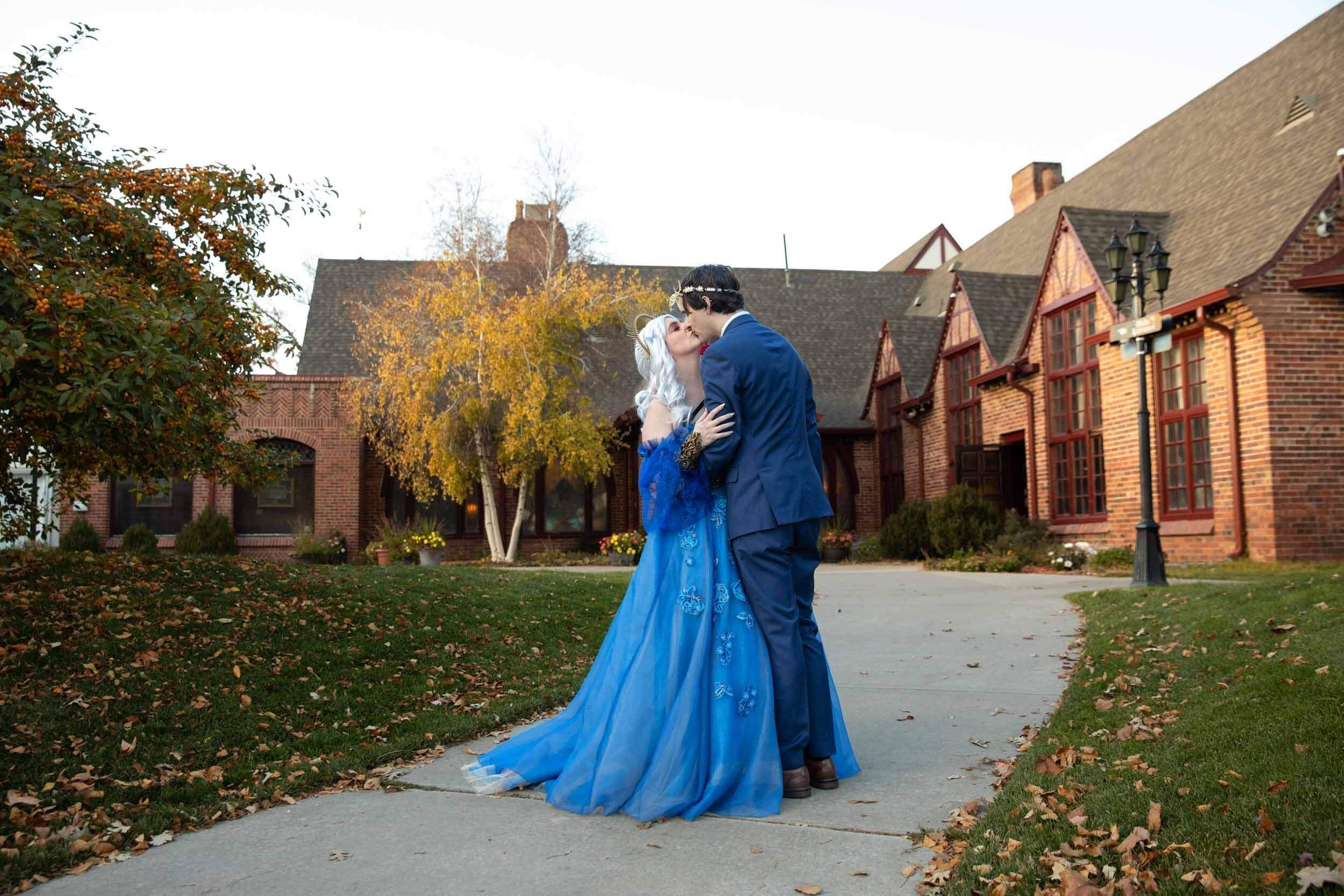 Bride and Groom  at the Wellshire Inn in Denver