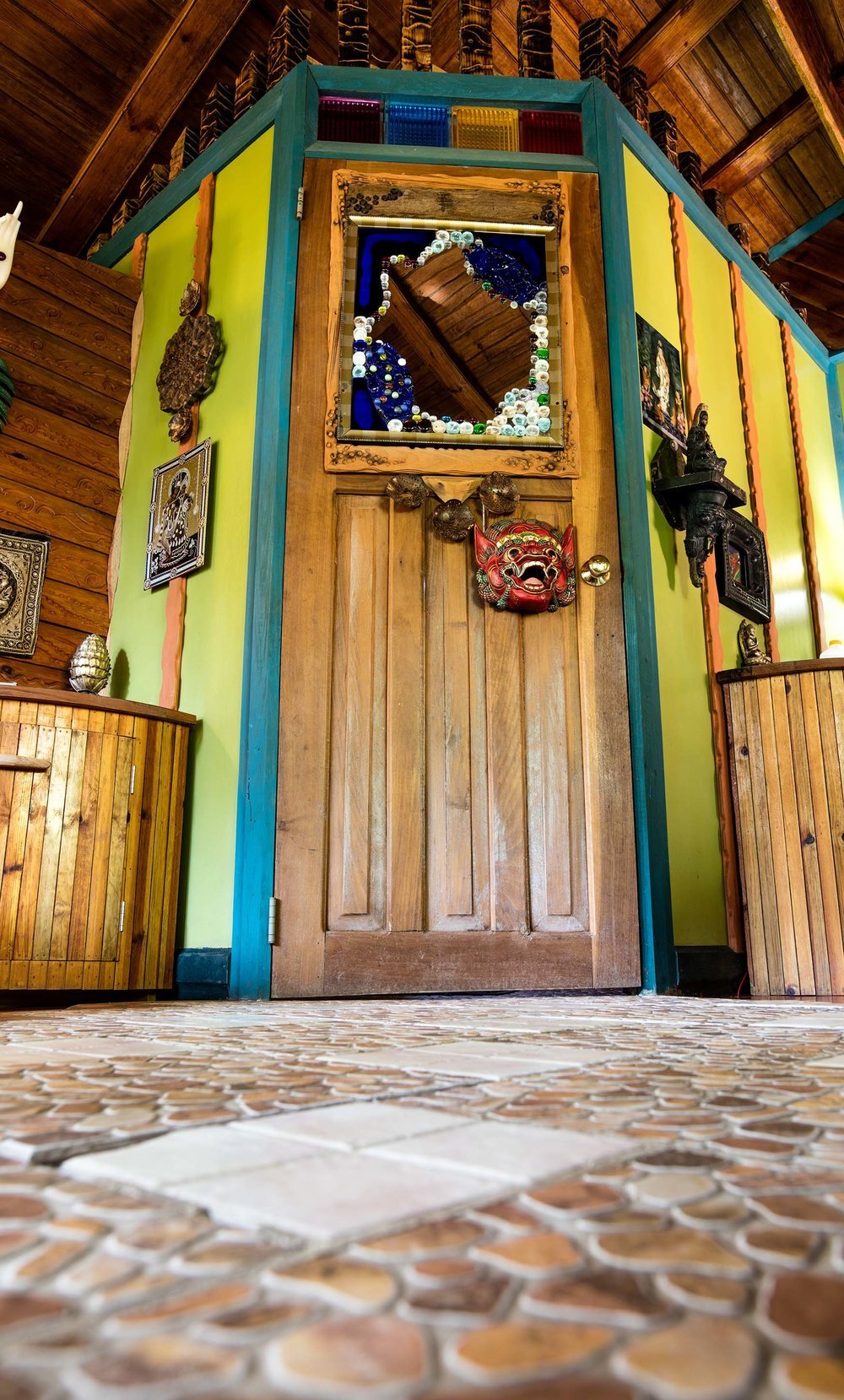 camasutra cabin bathroom.jpg