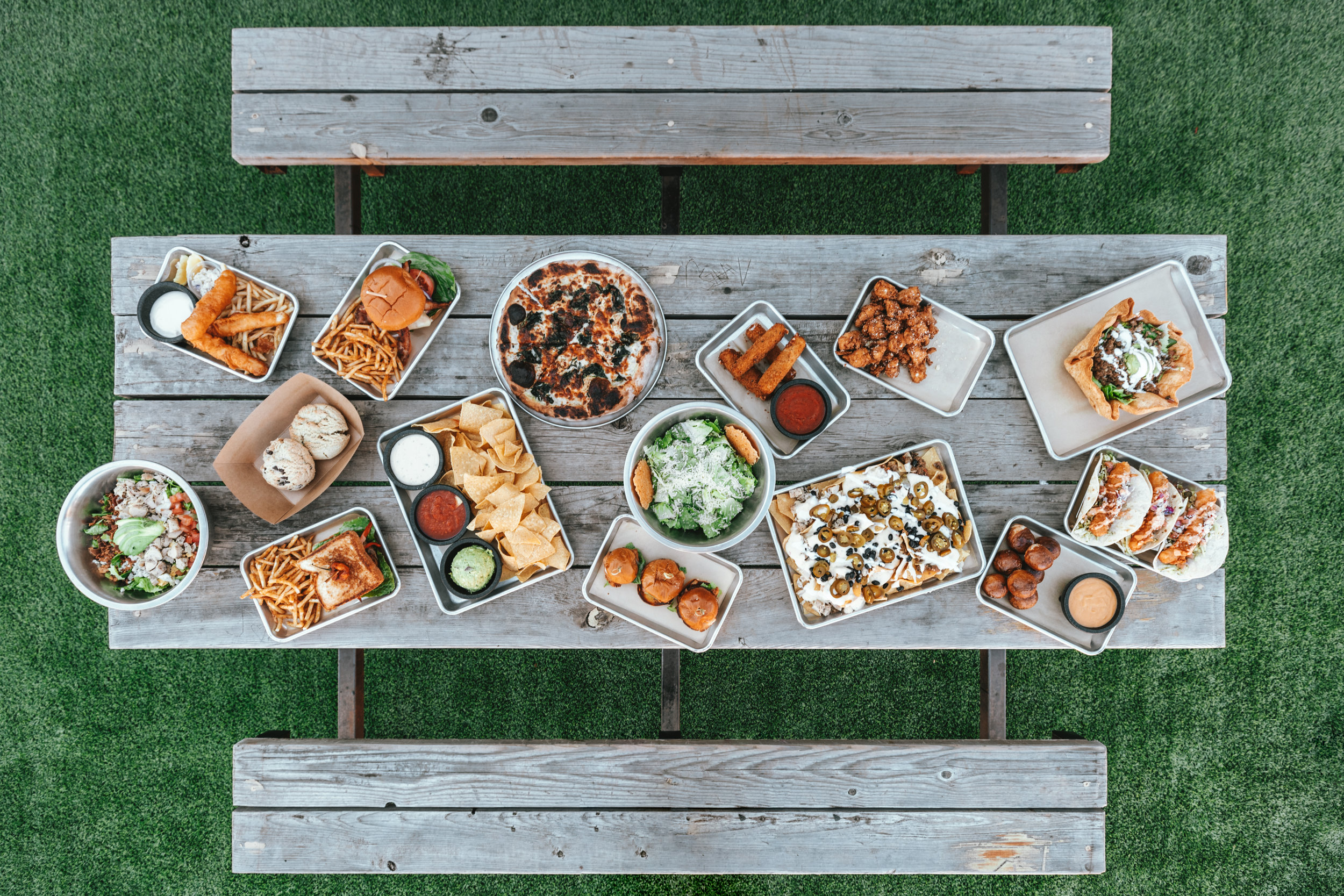 Picnic in the City: Outdoor Rooftop Space