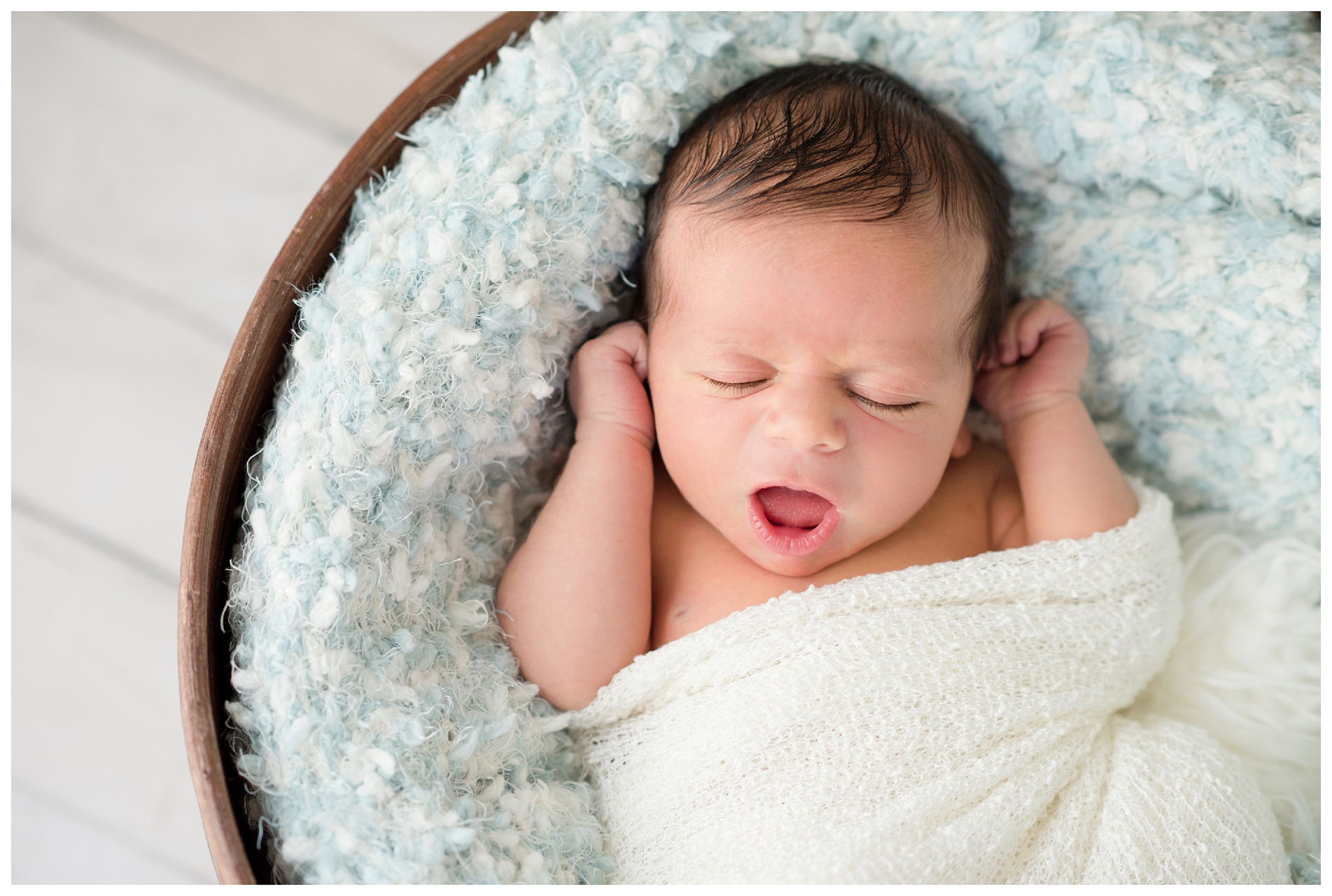 Newborn-Photographer-Sweet-Light-Portraits06.jpg