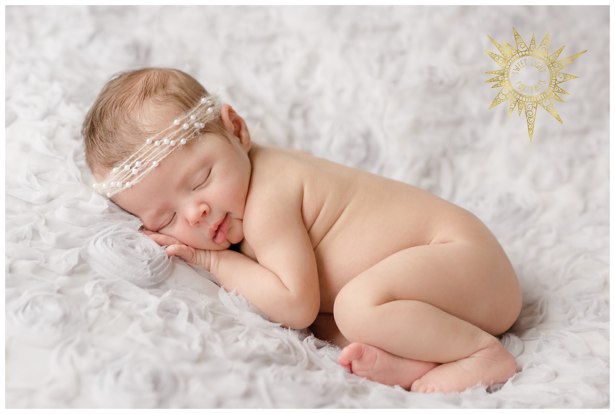 Newborn-Photos-Sweet-Light-Portraits32.jpg