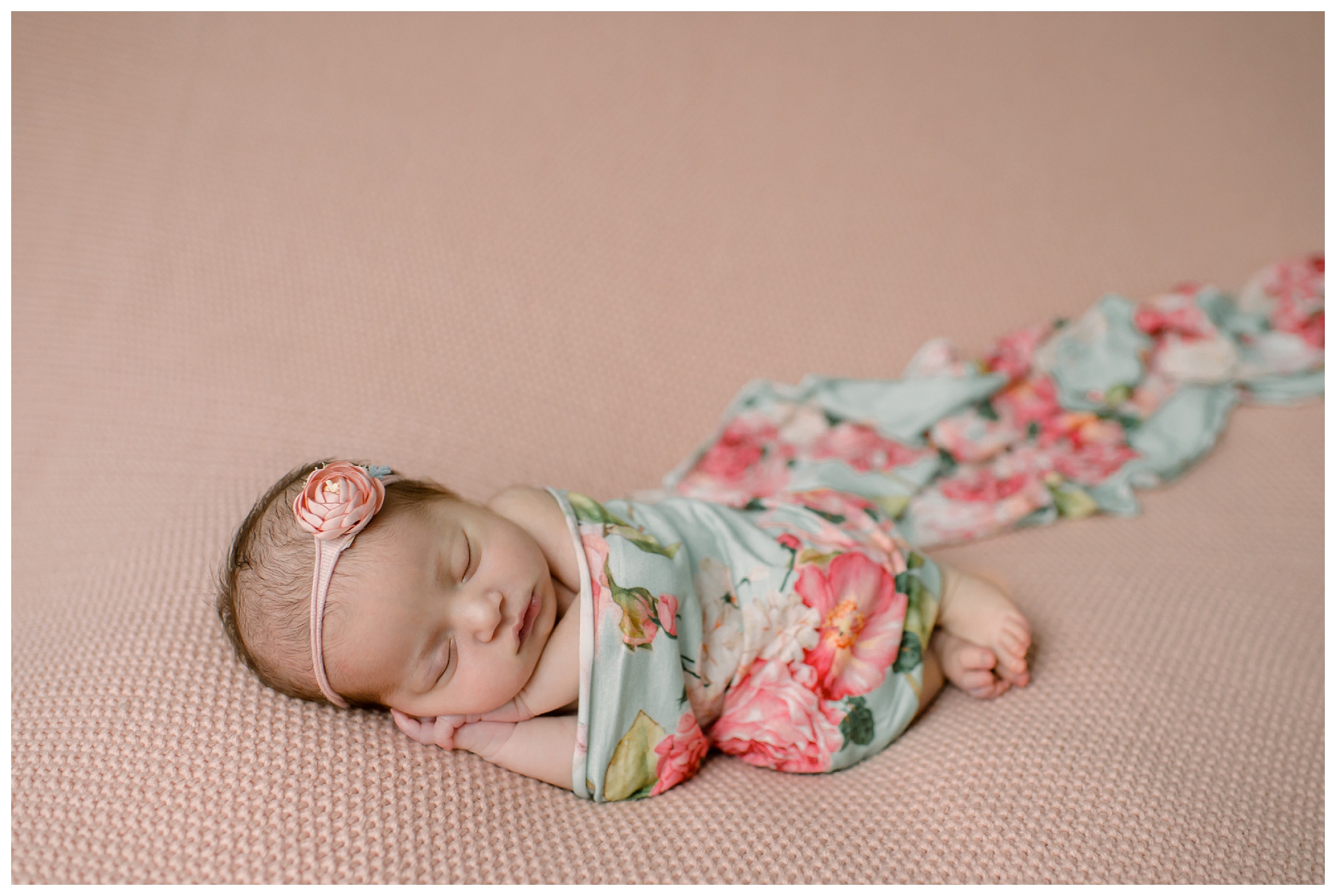 Maine-newborn-photographer-sweet-light-portraits256.jpg