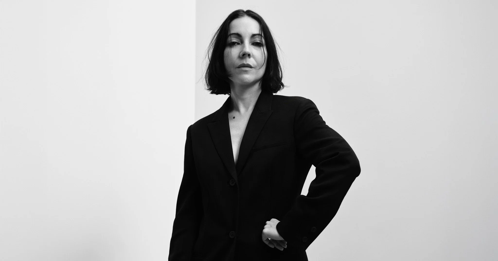 Lucrecia Dalt – 'A Danger to Ourselves' @ Theatro Circo