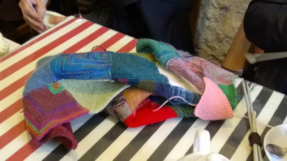 Falar Pelos Novelos | Encontro de Tricot @ Livraria Centésima Página