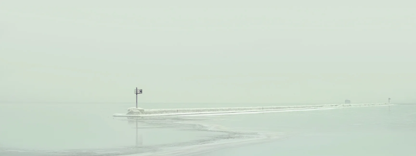 Oak Street Pier Ice