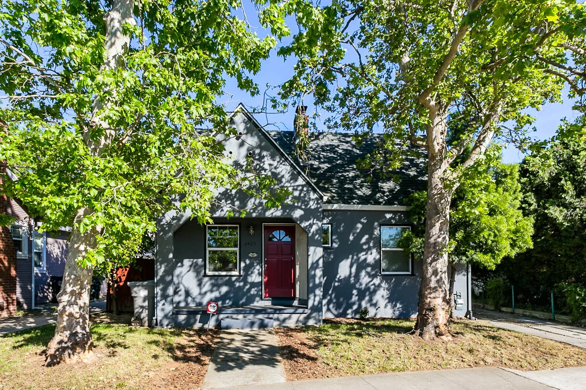 2425 36th St-1.jpg