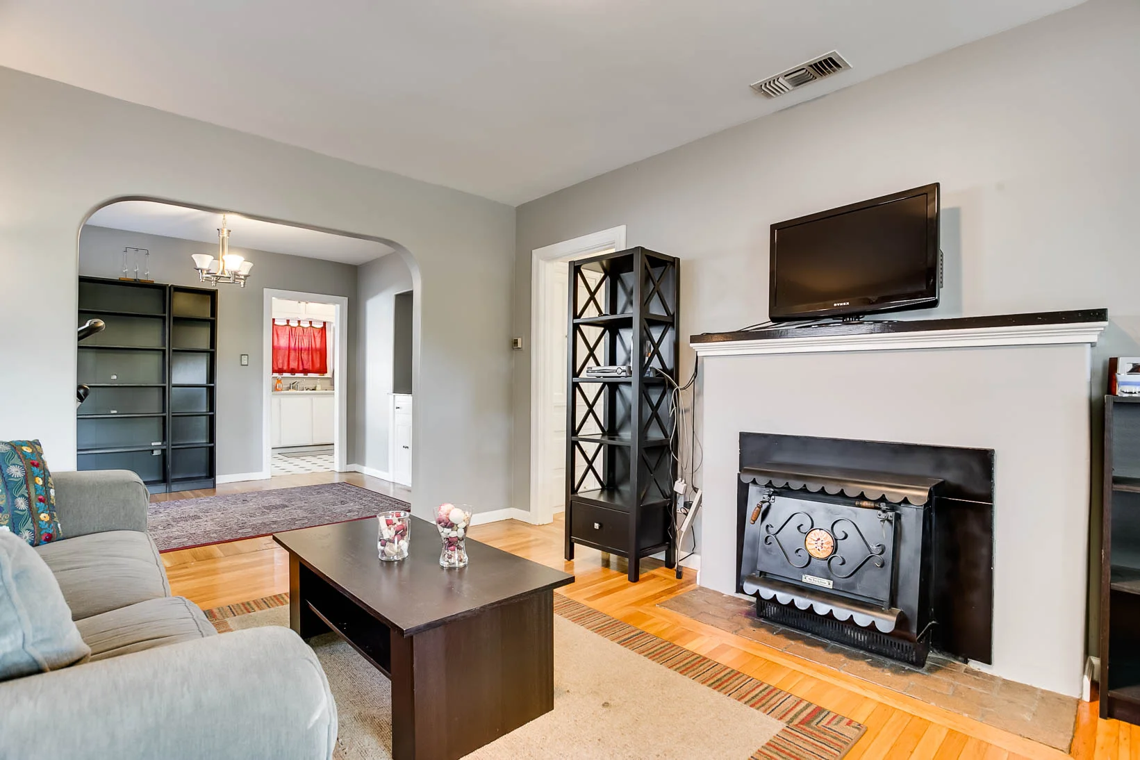2425 36th St-7.jpg