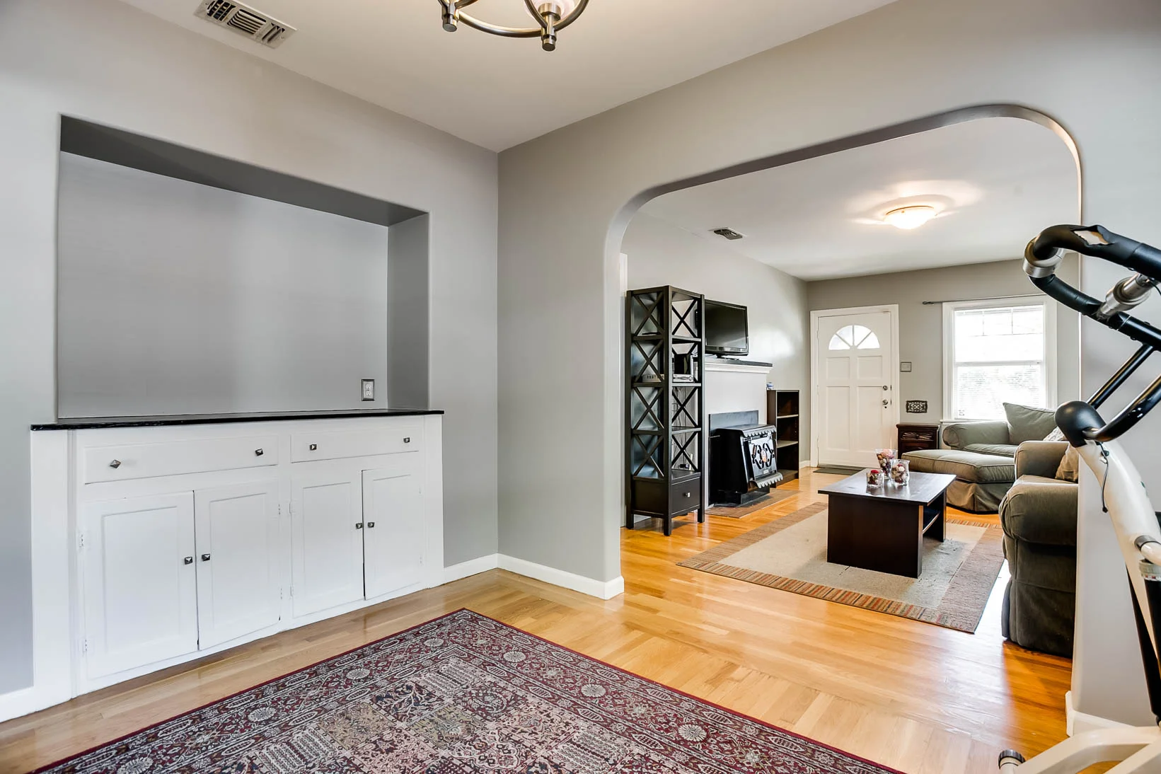 2425 36th St-11.jpg