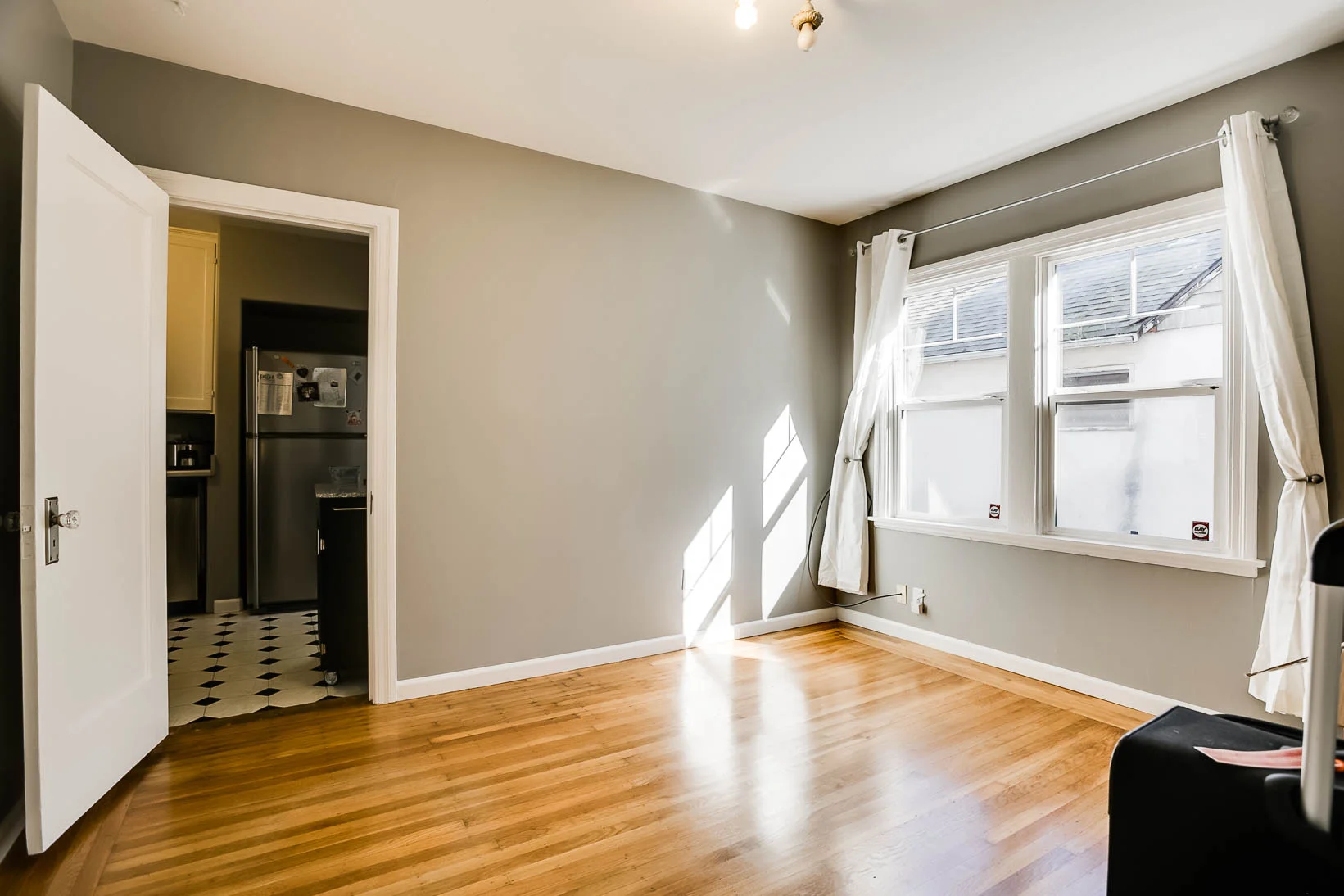 2425 36th St-14.jpg