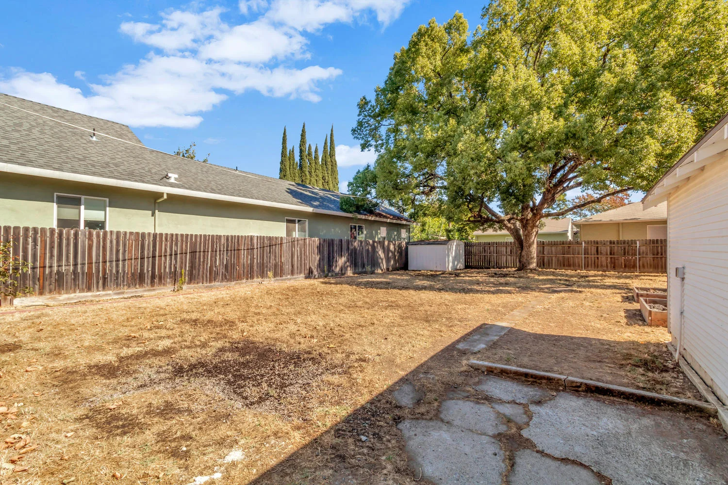 3101 58th St Sacramento CA-large-027-12-th 22-1500x1000-72dpi.jpg