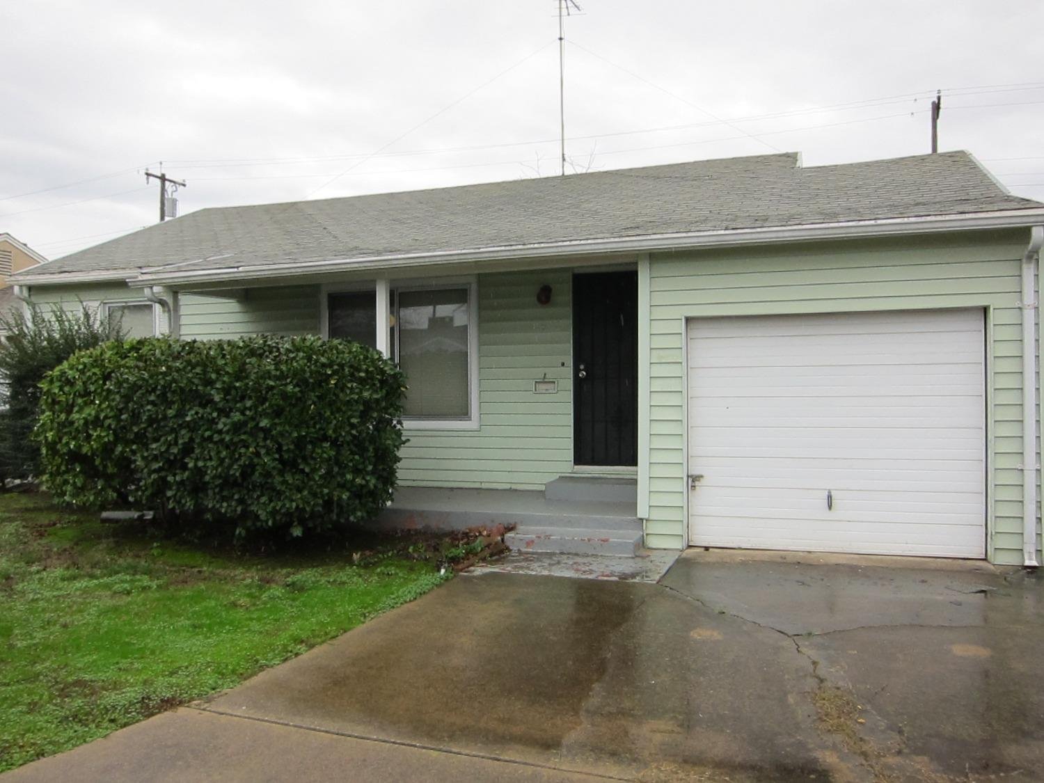 1442 Kitchner Rd. $294,000