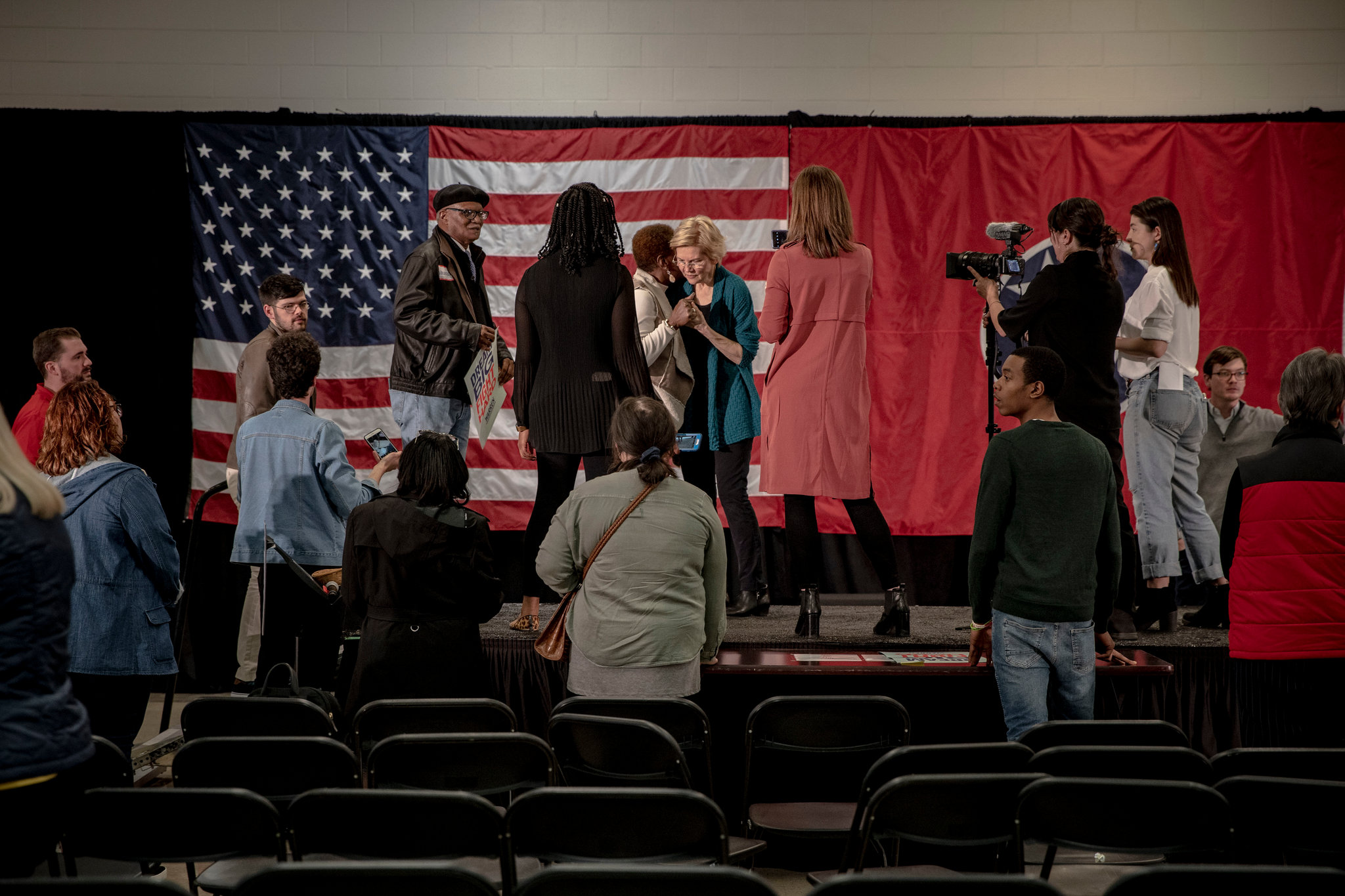 Senator Elizabeth Warren in Memphis this month. Her rivals on either ideological flank will raise substantially more money in the first quarter than she does, and her policy focus has not yet translated to higher standing in the polls . Credit: Andrea Morales, The New York Times