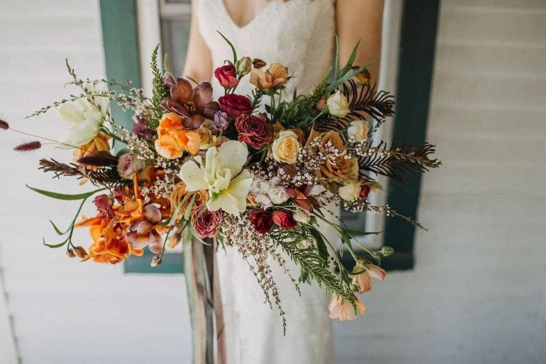 Elopement bouquet close up.jpg