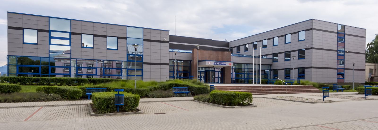 2- Deans Office and Aula Magna.jpg