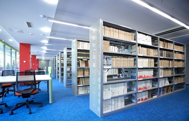 Library 1a.jpg