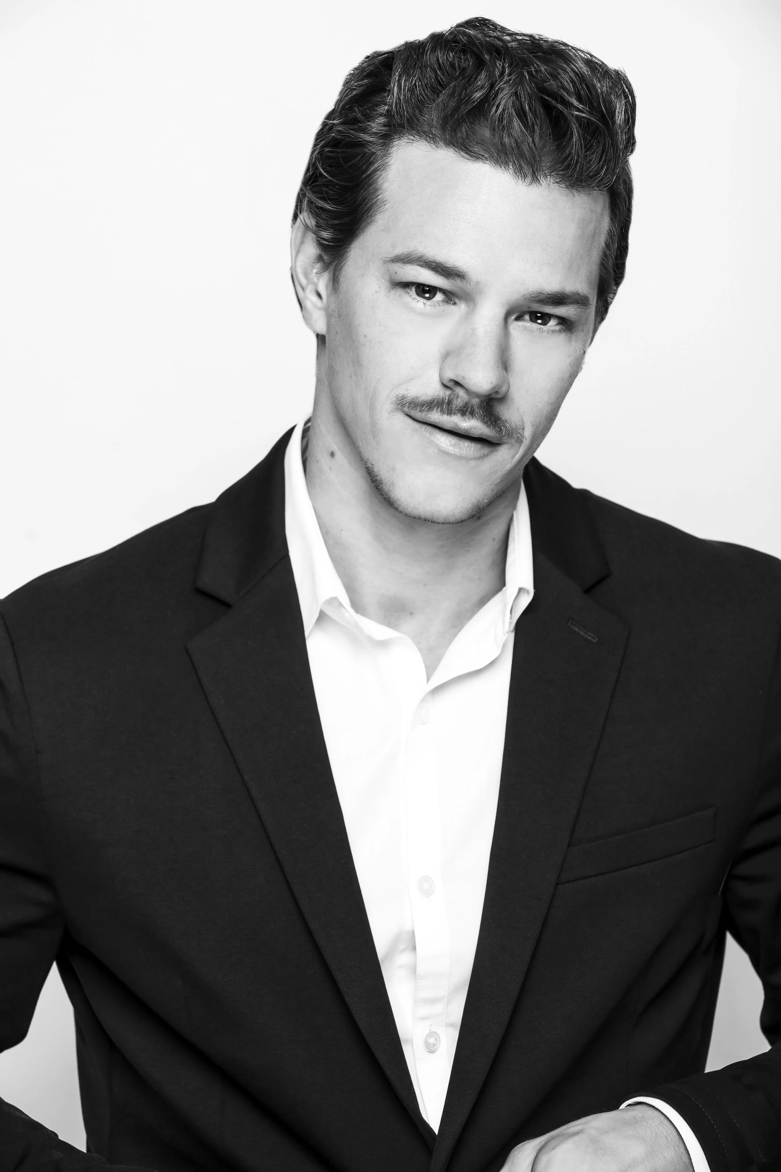 DSC05214 copy bw webiste.jpg