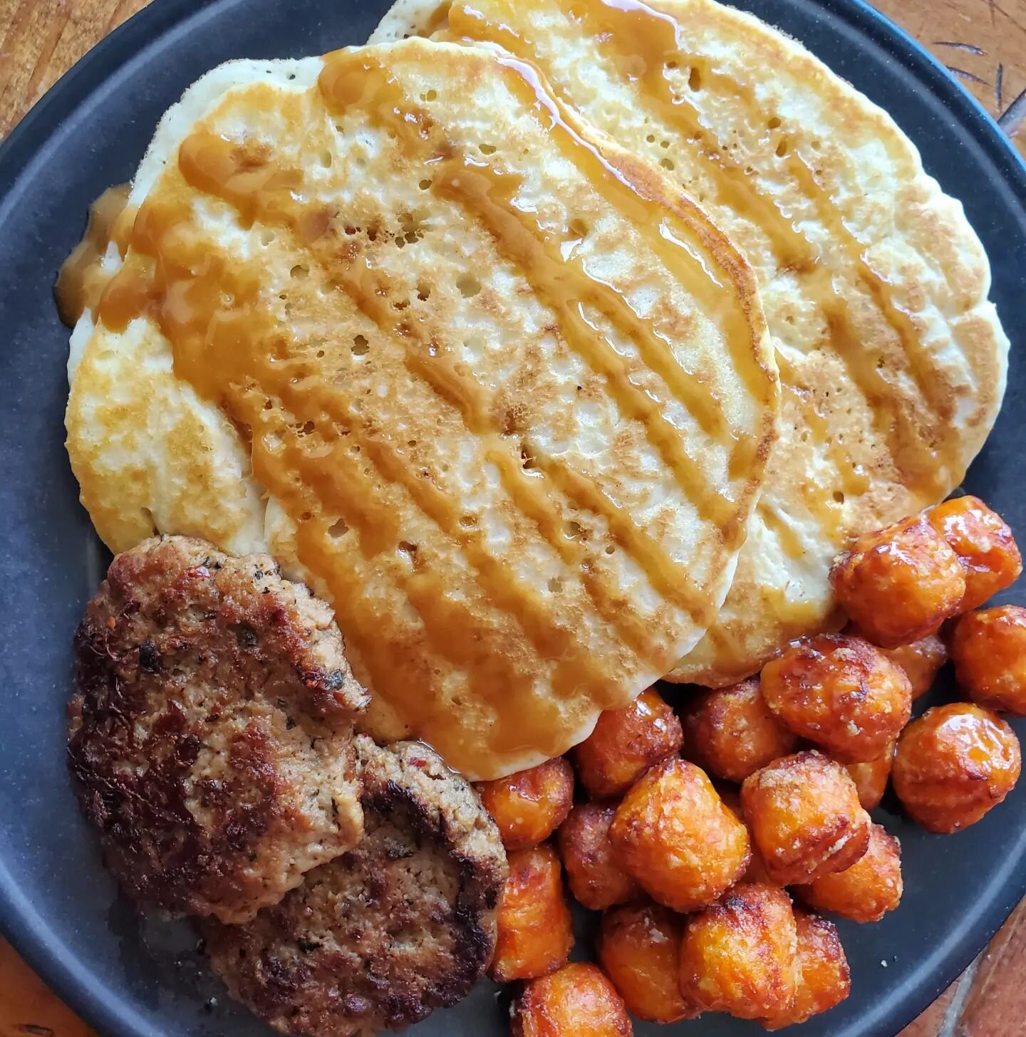 Pancake special today until 3 or sold out!!! 😋 

Two fluffy pancakes, sweet potato tots, @beyondmeat sausage,  and topped with a house made caramel butter glaze!  Get it while it lasts!! 

#cooperyoung #veganrestaurants #veganbreakfast #brunch #week
