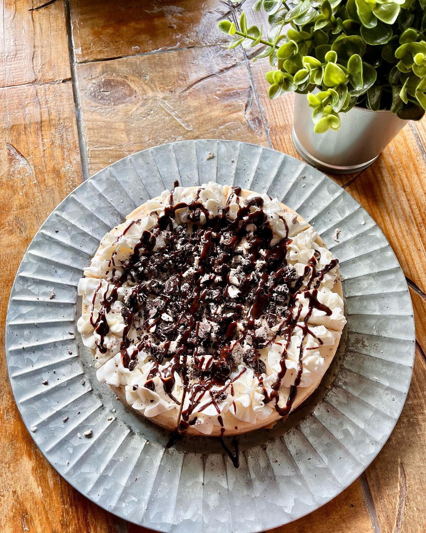 We&rsquo;re open! 11am-5pm.

Photo: Cookies &amp; Cream cheesecake. 😋