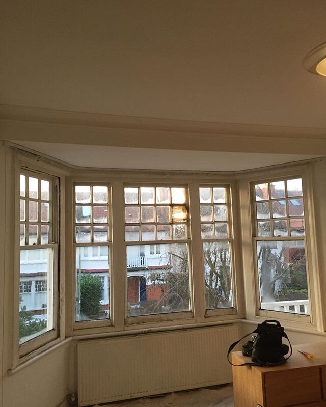 💥SWIPE TO SEE THIS TRANSFORMATION 💥

These sashes were in a bad way! They had been neglected for years😱 we manufactured and fitted like for like double glazed replacements and completely restored the original box frames.
Very please with how these