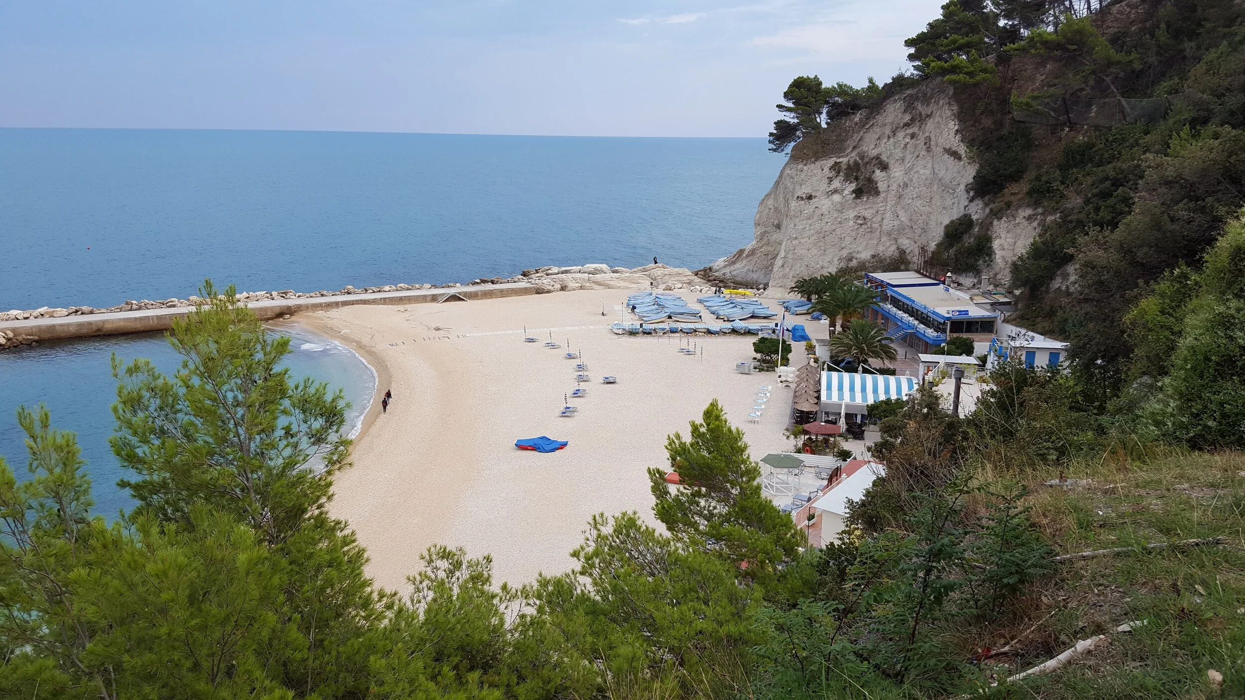 sirolo beach 3.jpg