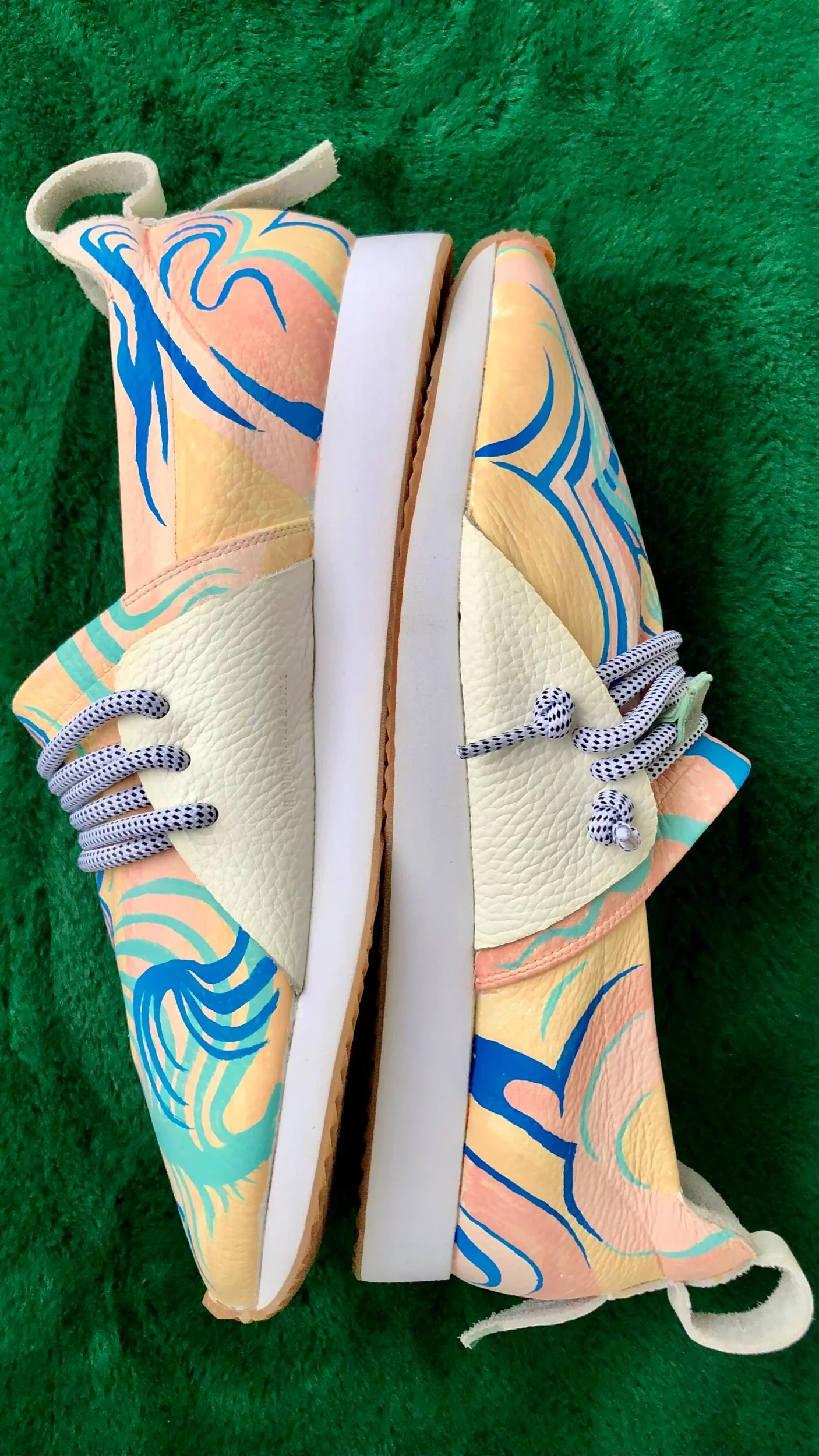 599D8F10-DBF3-491D-B130-7230CC50C8F6