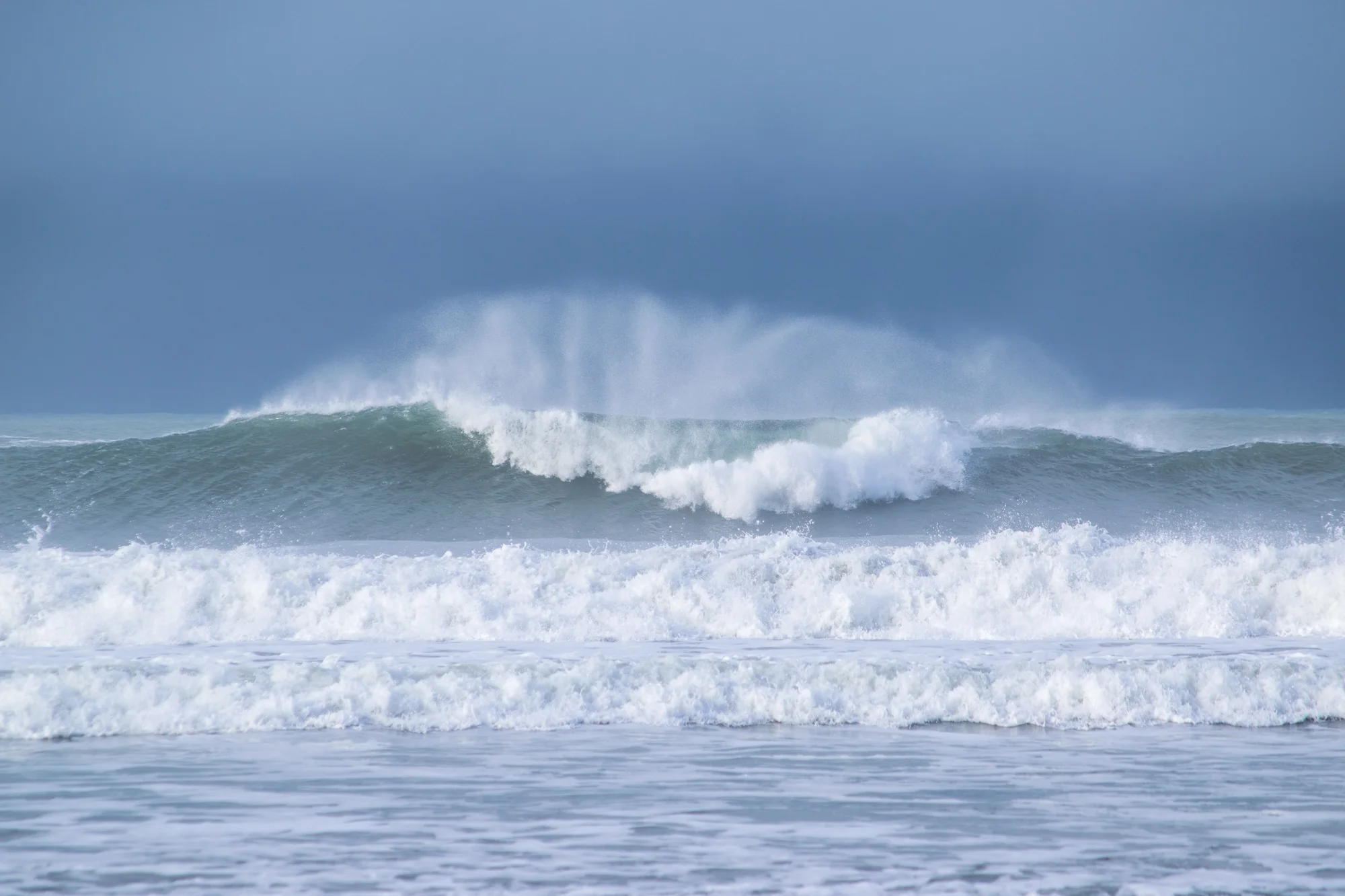Anthem_ocean waves stock.jpg