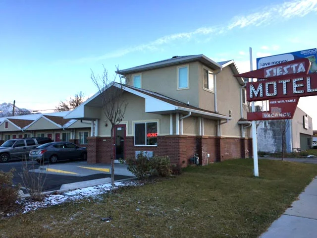 Siesta Motel.jpg