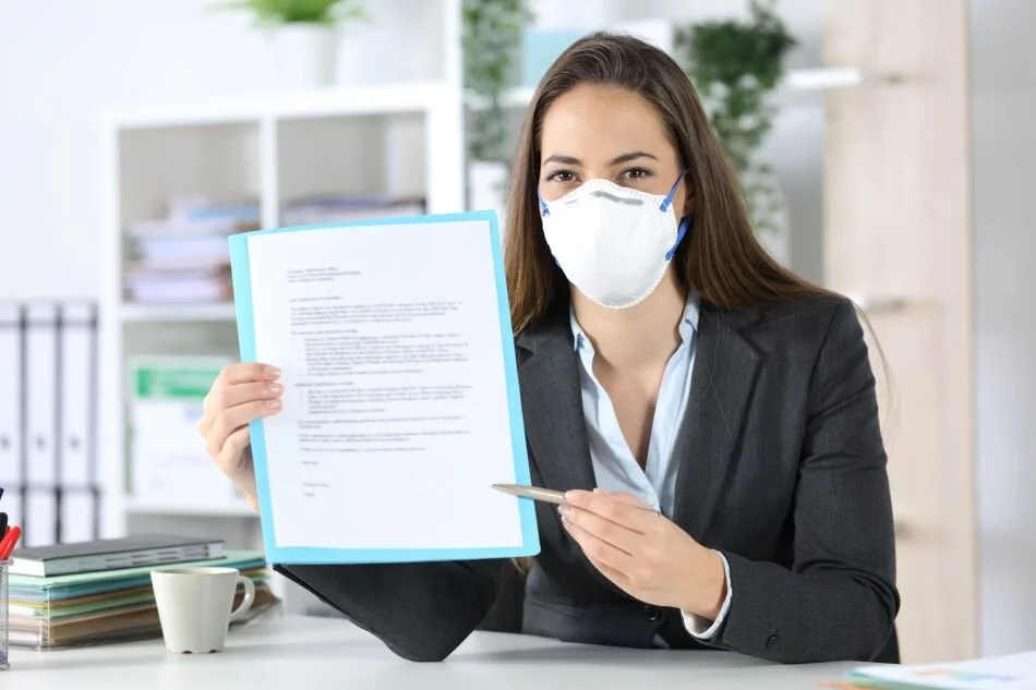 Woman mask letter suit (950).jpeg