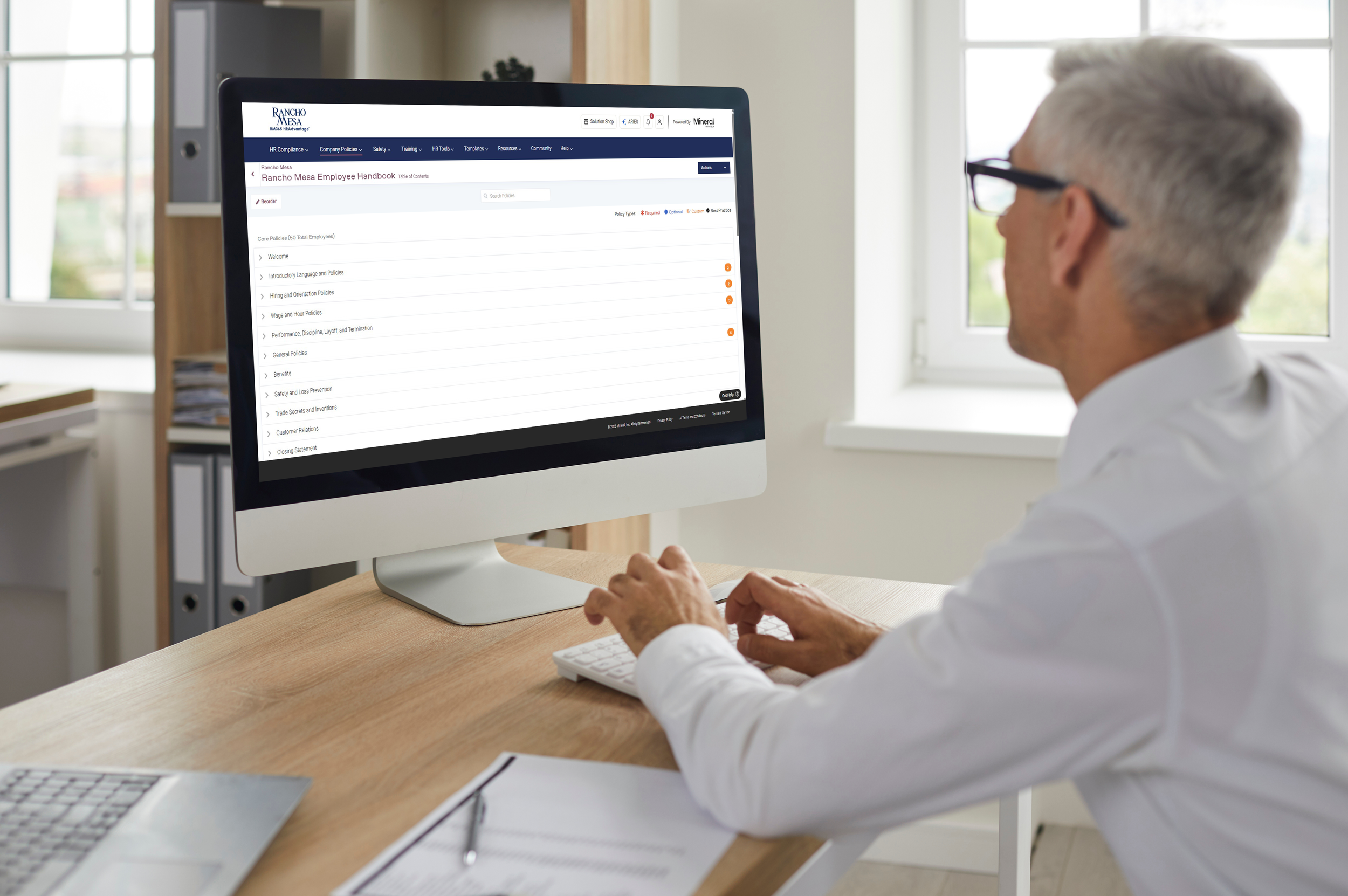 RM365 HRAdvantage™ Handbook Refresh: Is Your Business Protected?