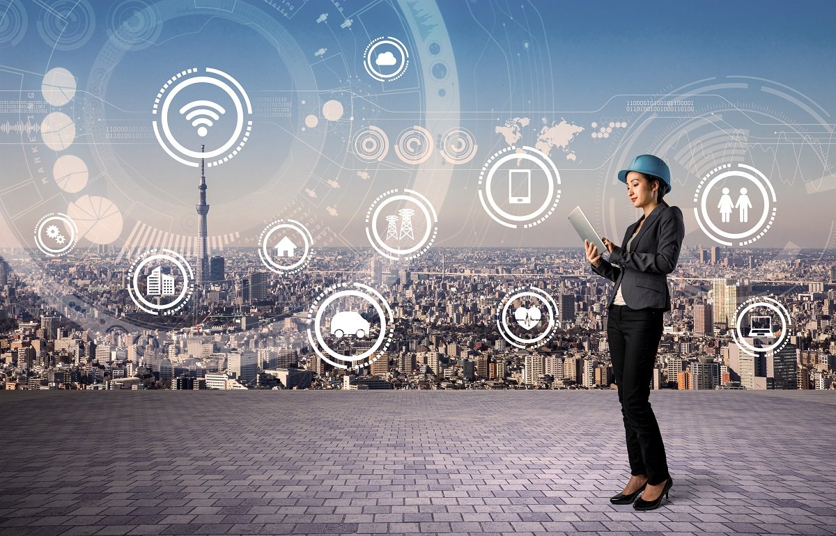 Construction industry and internet technology concept.jpg