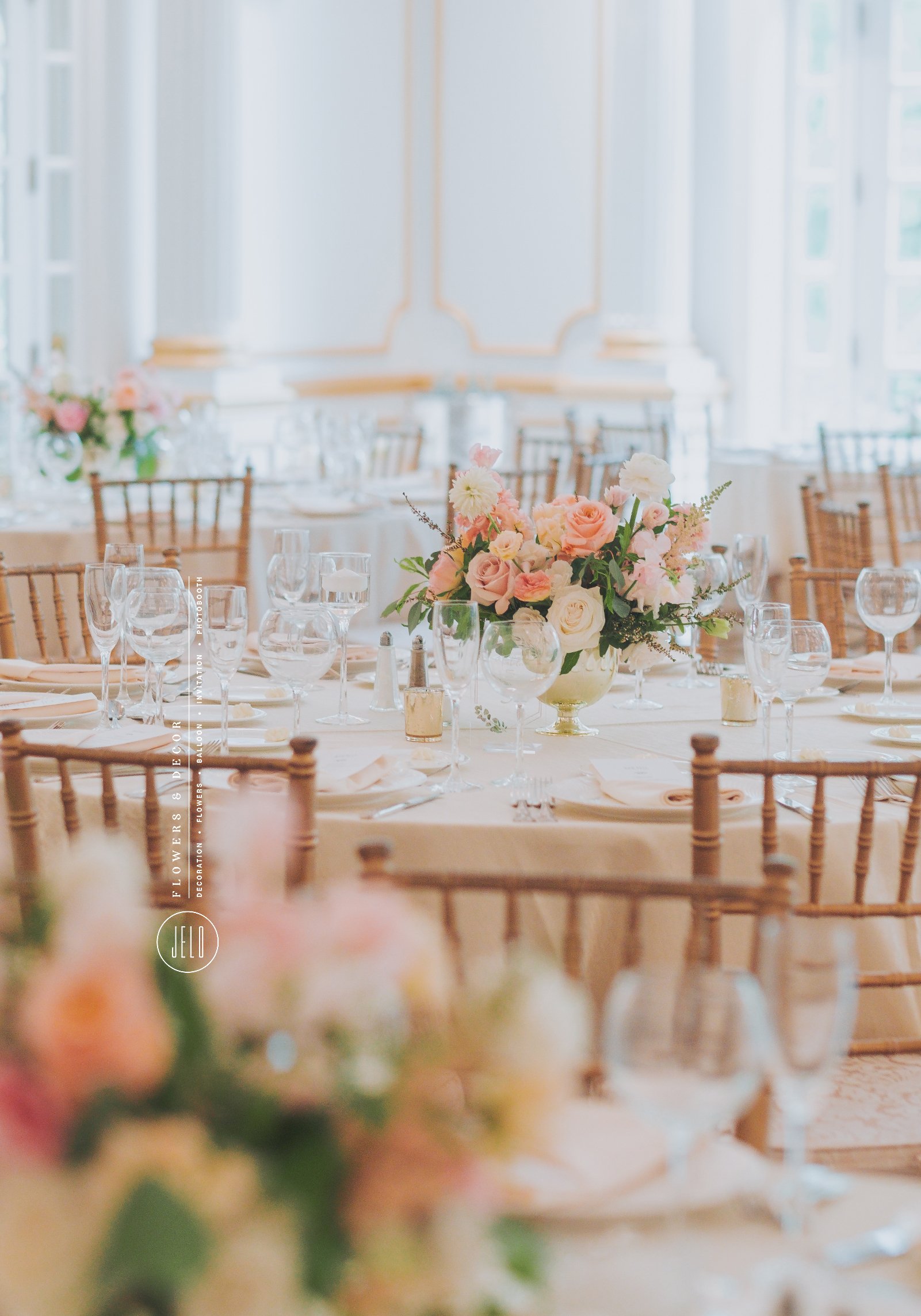centerpiece_1.jpg