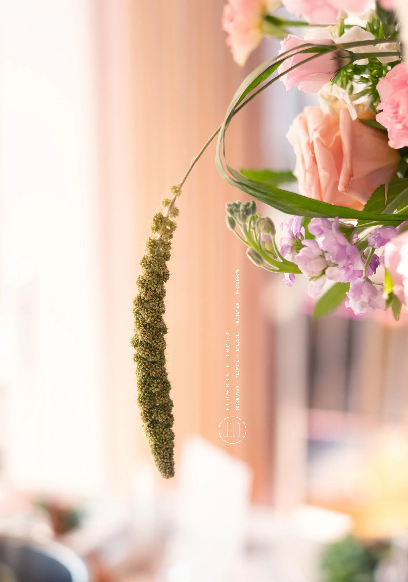 centerpiece_3.jpg